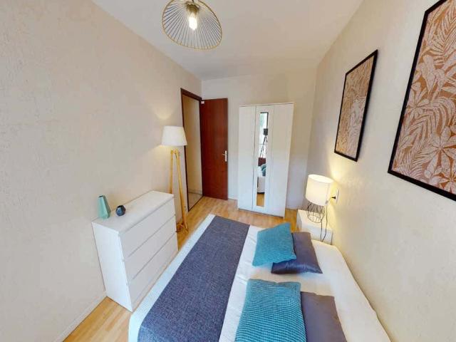 Chambre dans le boulevard Lascrosses