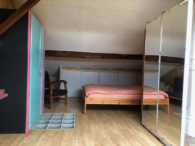 Chambre dans pavillon