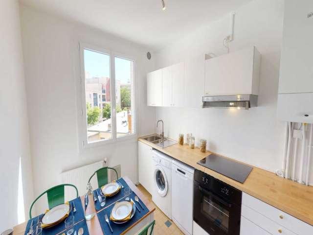 Chambre dans un appartement de 4 chambres à Guillotière, Lyon