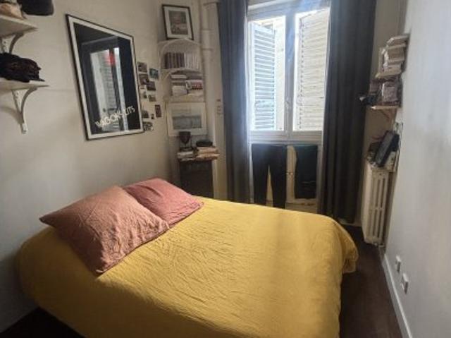 Chambre dans un appartement d'une chambre à Goutte d'Or Château Rouge, Paris