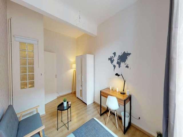 Chambre dans un appartement partagé de 4 chambres à Capitole, Toulouse