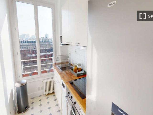 Chambre dans un appartement partagé de 4 chambres à Georges Brassens, Paris