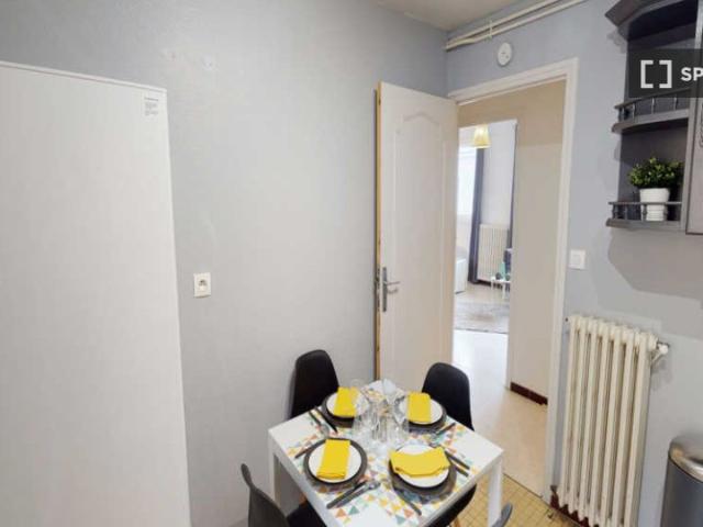 Chambre dans un appartement partagé de 4 chambres à Montpellier