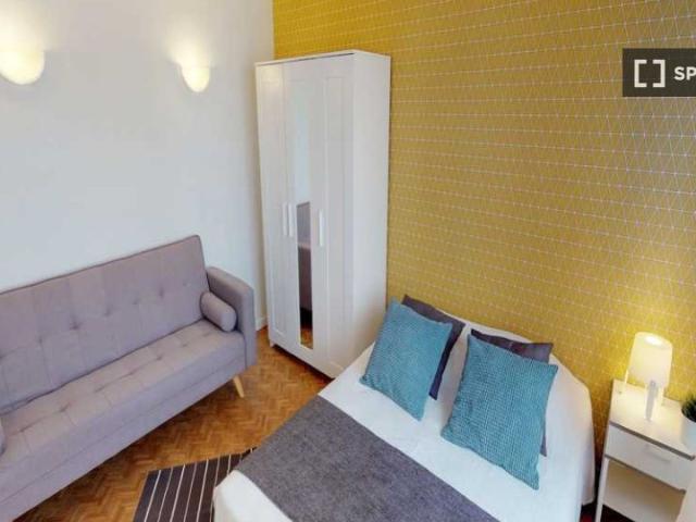 Chambre dans un appartement partagé de 5 chambres à Montsouris Dareau, Paris