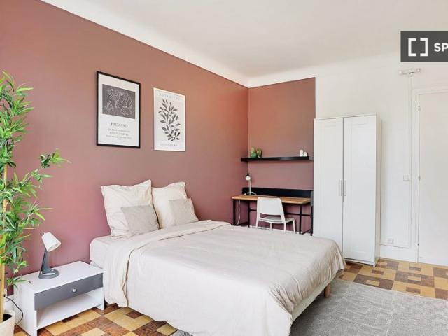 Chambre dans un appartement partagé de 5 chambres à Plaine, Clamart