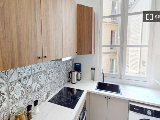 Chambre dans un appartement partagé de 5 chambres à Vivienne Gaillon