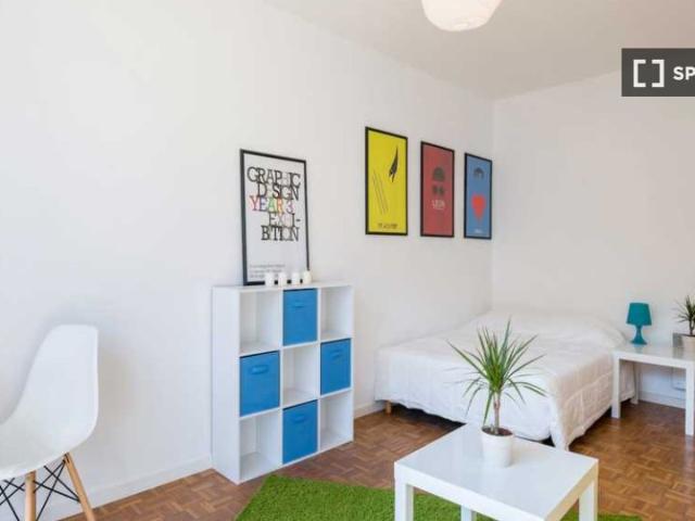 Chambre dans un appartement partagé de 5 lits à Voltaire Part Dieu