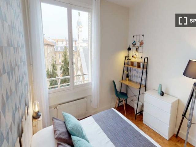 Chambre en colocation à louer à Auteuil Sud, Paris