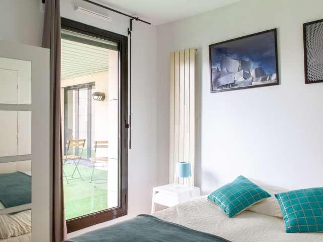 Chambre dans un appartement partagé de 6 chambres à louer, Paris