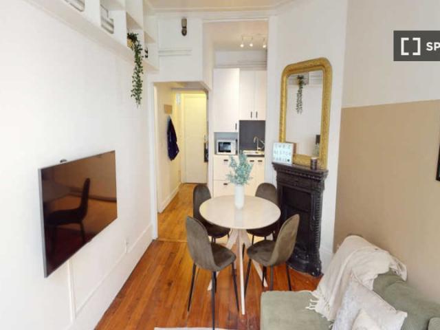 Chambre dans un appartement partagé de 6 chambres à Muette Nord, Paris