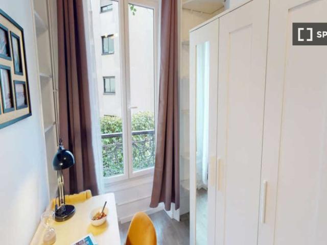 Chambre dans un appartement partagé de 6 chambres à Muette Nord, Paris
