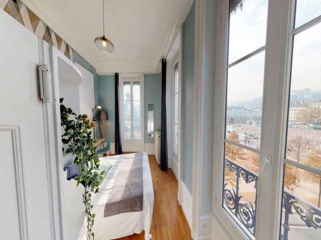 Chambre dans un appartement partagé de 6 lits, Bellecour Cordeliers
