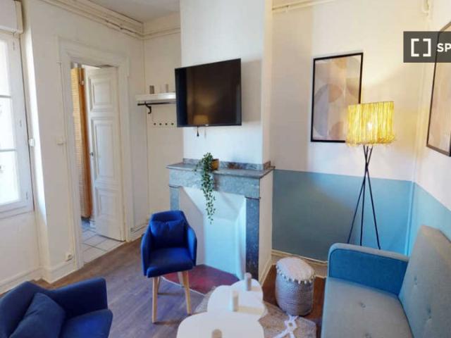 Chambre dans un appartement partagé de 9 chambres à Toulouse