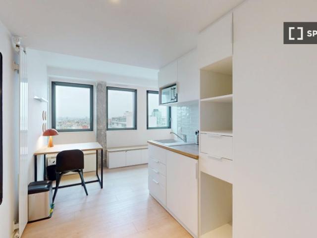 Chambre dans un appartement partagé de 12 chambres, Cambronne Garibaldi