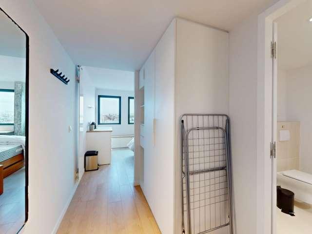 Chambre dans un appartement partagé de 12 chambres, Cambronne Garibaldi