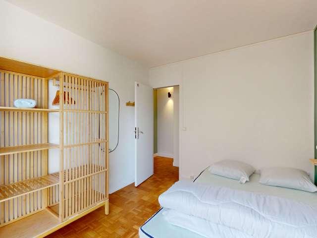 Chambre dans un appartement partagé de 14 chambres, Buttes aux Cailles, Paris