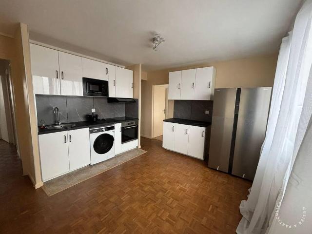 Chambre dans une colocation 76 m² Épinay Sur Seine