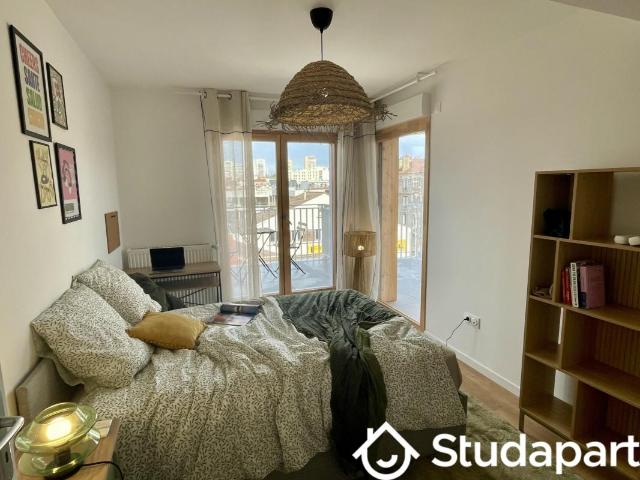 Chambre dans une colocation de 10m2