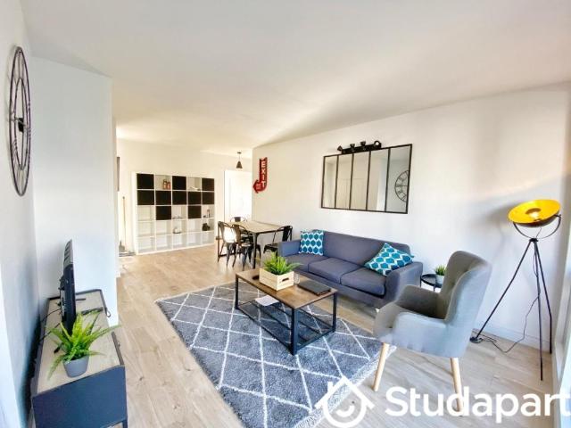 Chambre dans une colocation de 10m2