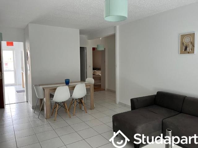 Chambre dans une colocation de 10m2