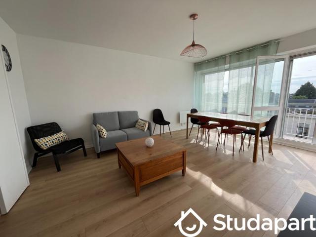 Chambre dans une colocation de 10m2