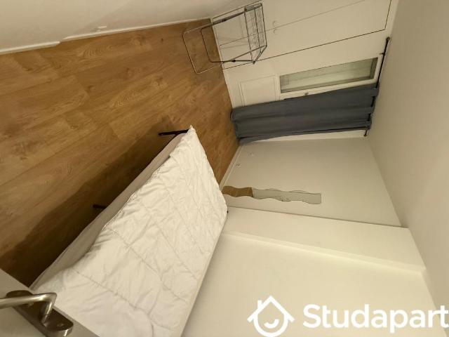 Chambre dans une colocation de 10m2
