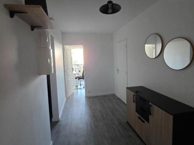 Chambre dans une colocation de 10m2