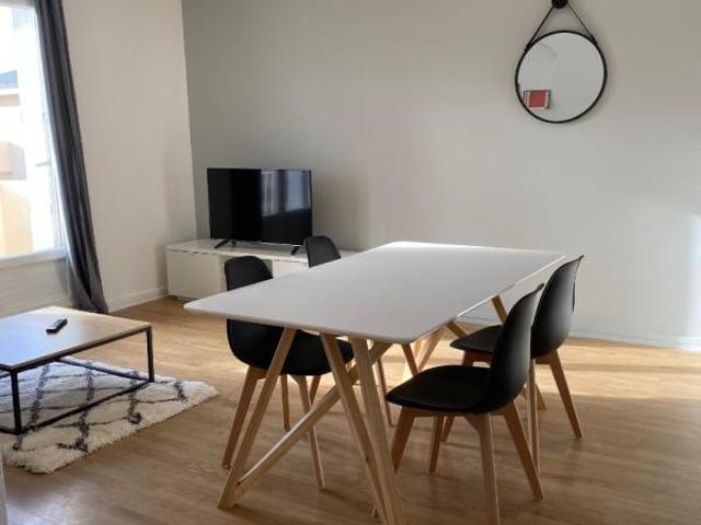 Chambre dans une colocation de 10m2