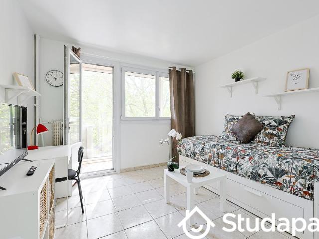 Chambre dans une colocation de 10m2