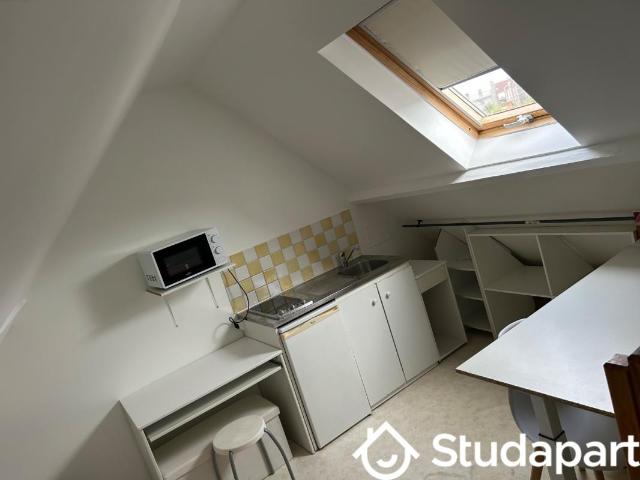 Chambre dans une colocation de 10m2