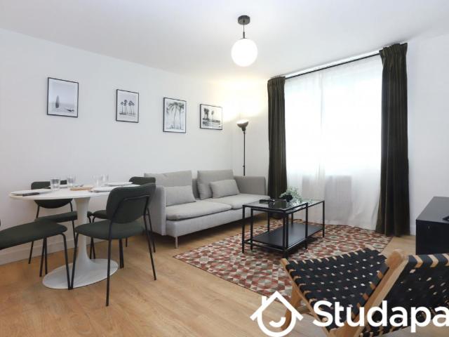 Chambre dans une colocation de 10m2