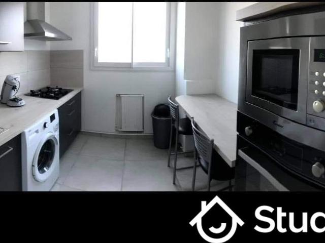 Chambre dans une colocation de 10m2