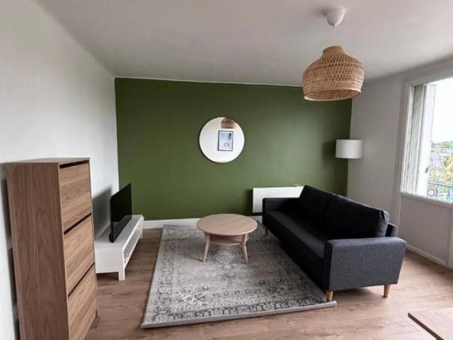 Chambre dans une colocation de 10m2