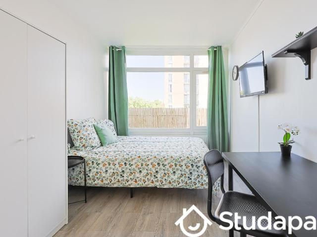 Chambre dans une colocation de 10m2