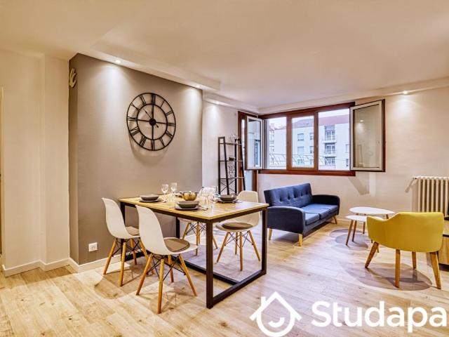 Chambre dans une colocation de 10m2