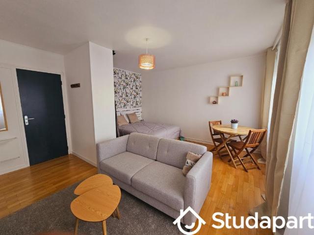 Chambre dans une colocation de 10m2