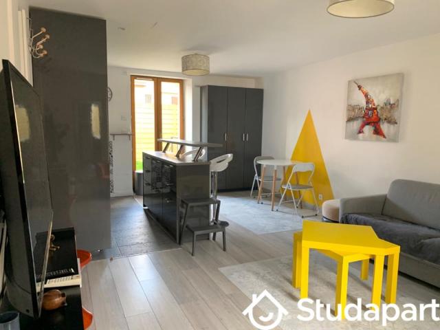Chambre dans une colocation de 10m2