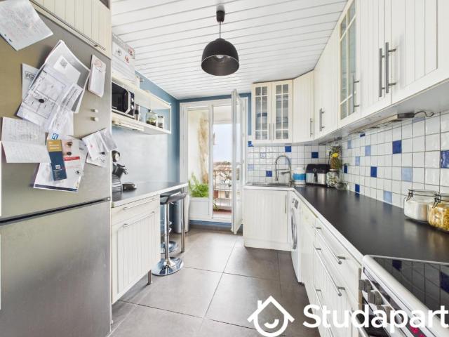 Chambre dans une colocation de 10m2