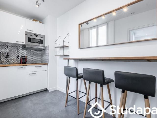 Chambre dans une colocation de 10m2