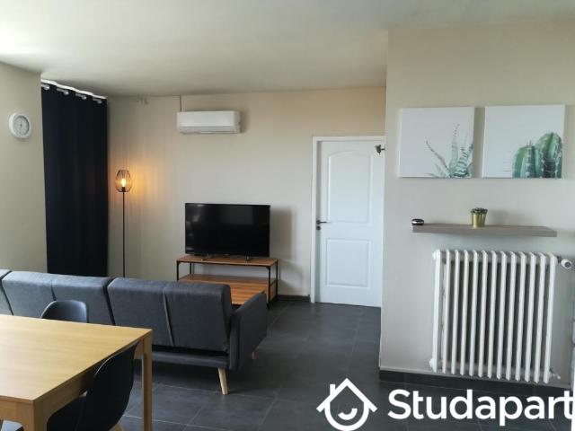 Chambre dans une colocation de 10m2