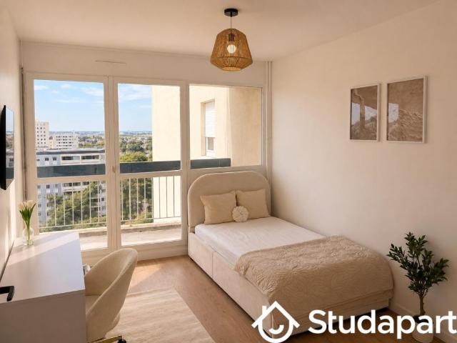 Chambre dans une colocation de 11m2