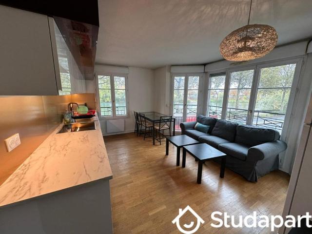Chambre dans une colocation de 10m2