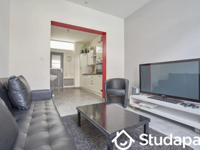 Chambre dans une colocation de 10m2