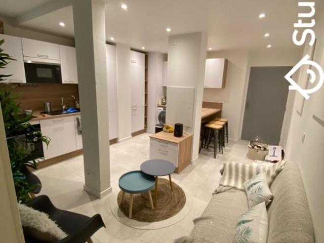 Chambre dans une colocation de 10m2