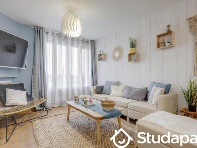 Chambre dans une colocation de 10m2