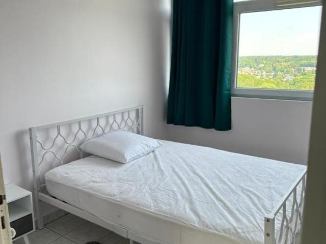 Chambre dans une colocation de 10m2