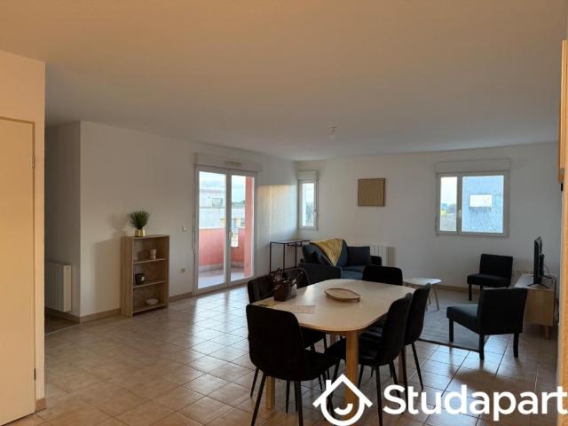 Chambre dans une colocation de 10m2