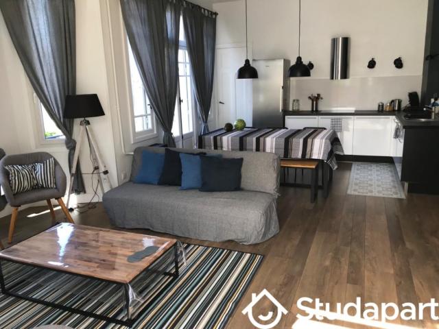 Chambre dans une colocation de 10m2