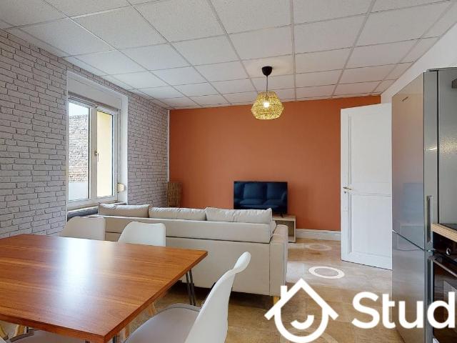Chambre dans une colocation de 10m2