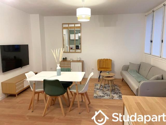 Chambre dans une colocation de 10m2